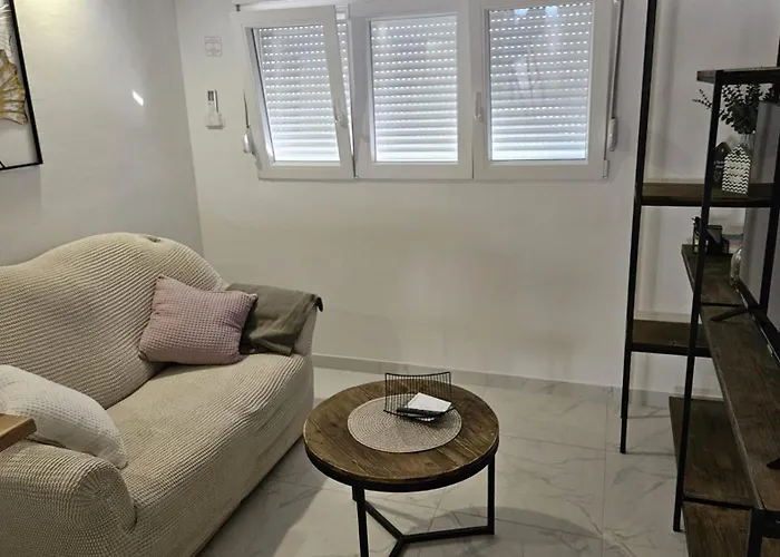 Nikola Lägenhet Split