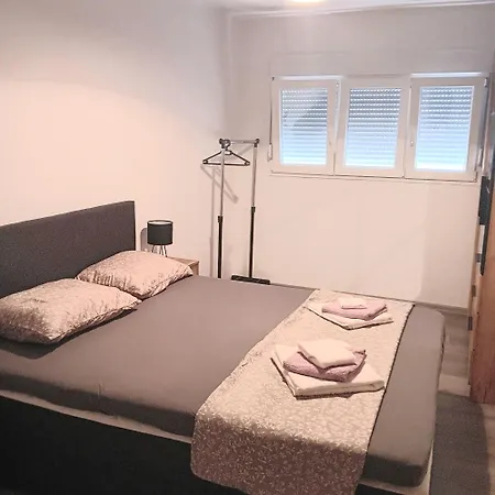 Nikola * 斯普利特